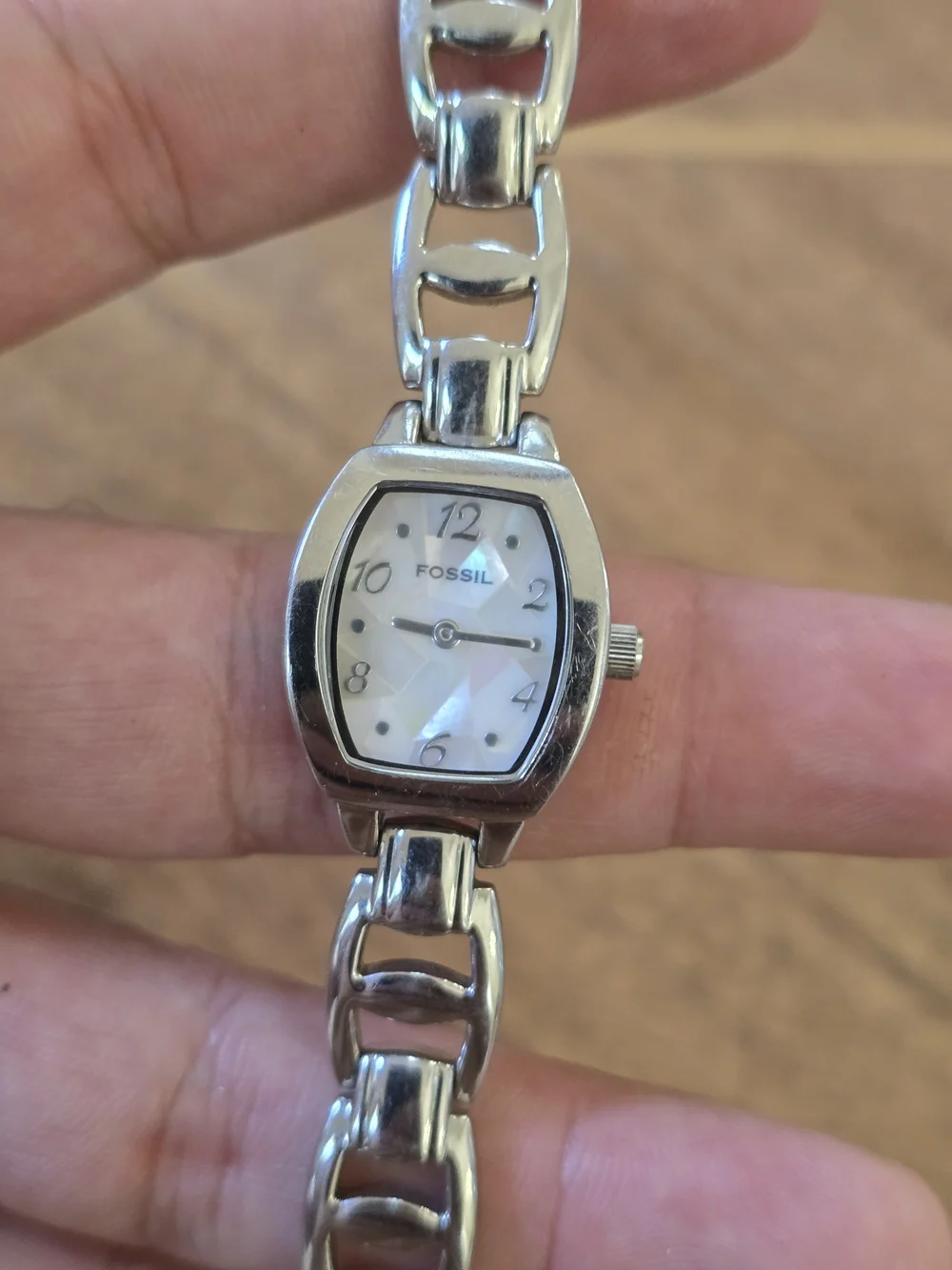 Fossil Women's Silver Tone Bracelet Watch - Silver